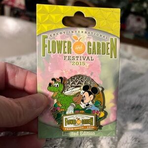 Disney Epcot Flower and Garden Festival 2015 Pin - Black
